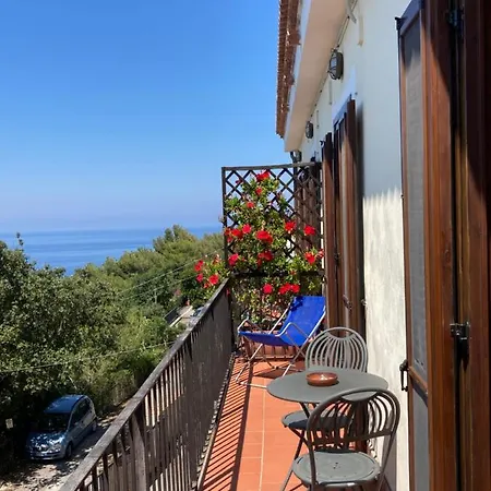 Il Casalino Apartment *